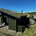 Veludstyret I Unik 350 M Fra Laekker Badestrand - Helarsbolig *