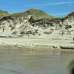 Veludstyret I Unik 350 M Fra Laekker Badestrand - Helarsbolig * Saltum
