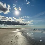 Veludstyret I Unik 350 M Fra Laekker Badestrand - Helarsbolig Сasa de vacaciones *