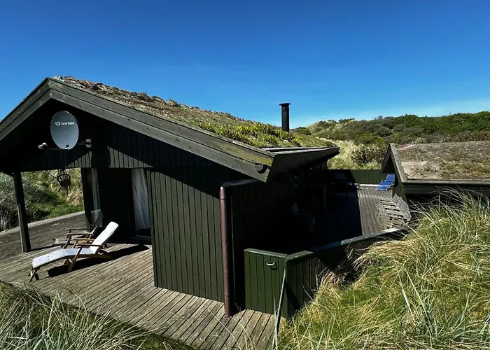 Veludstyret I Unik 350 M Fra Laekker Badestrand - Helarsbolig *