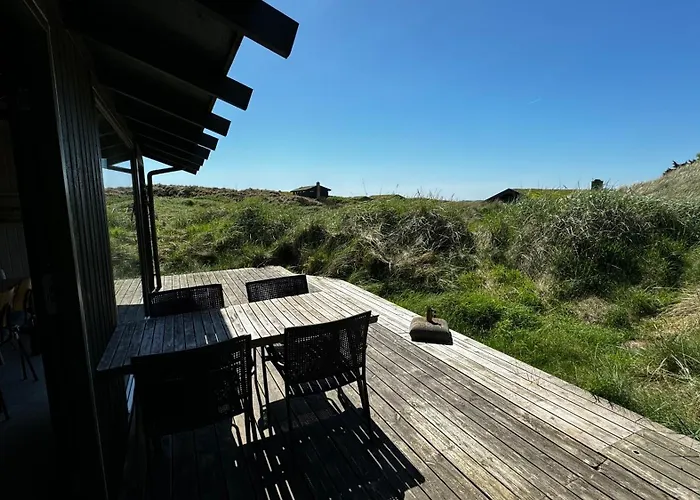 Veludstyret I Unik 350 M Fra Laekker Badestrand - Helarsbolig *