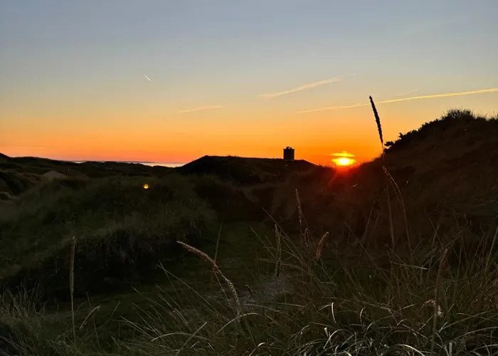 Holiday home Veludstyret I Unik 350 M Fra Laekker Badestrand - Helarsbolig